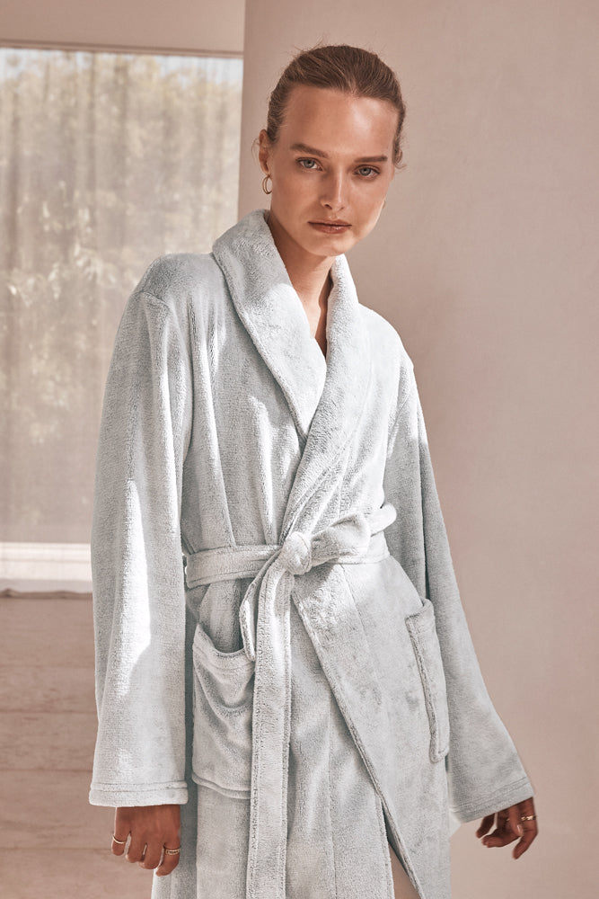 Desiré Grey Long Plush Robe