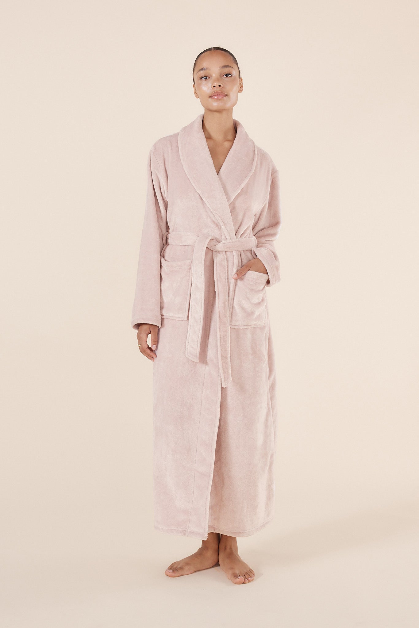 Imogin Pink Plush Robe