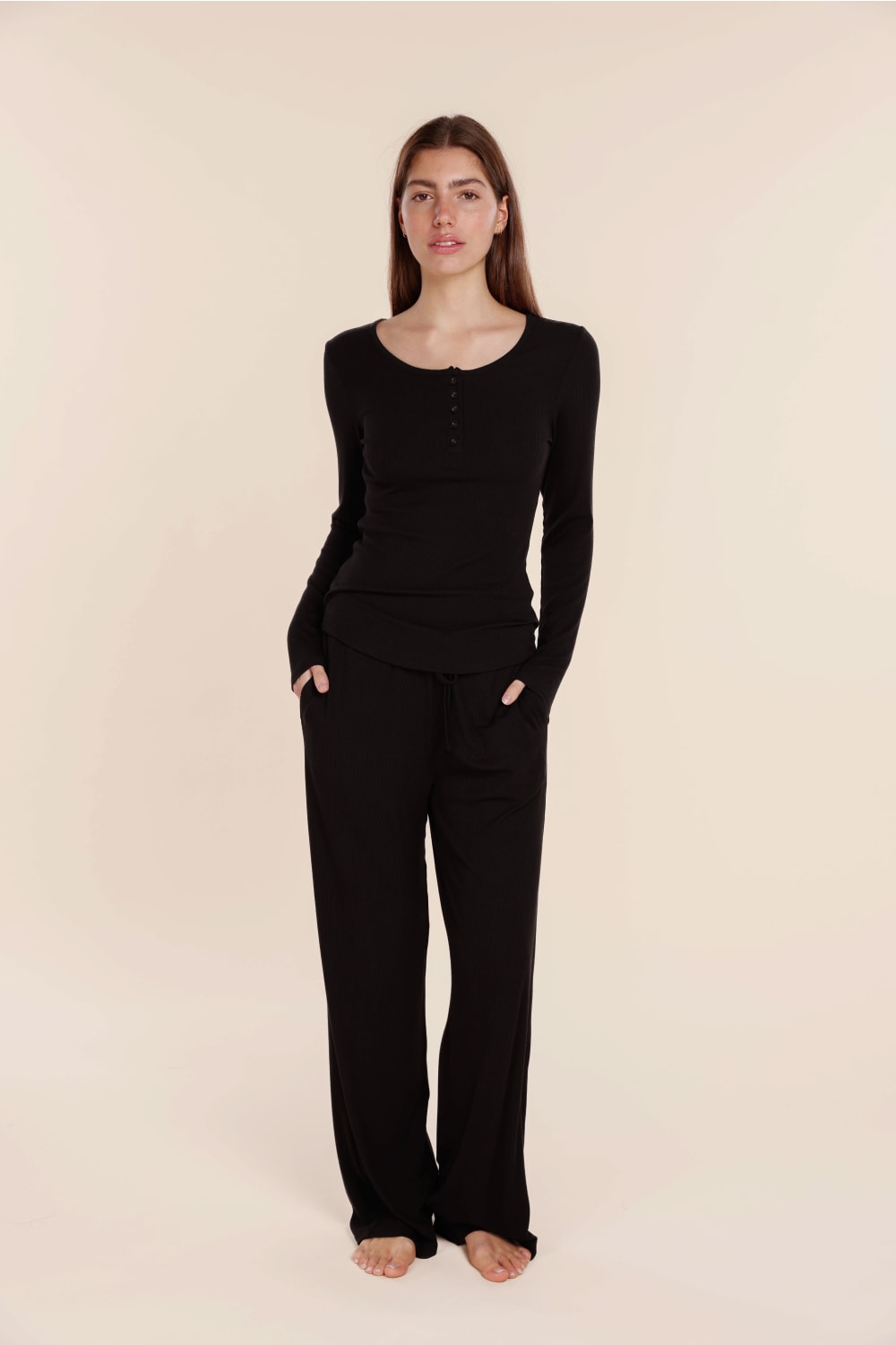 Lille Ribbed Long Sleeve Henley Top